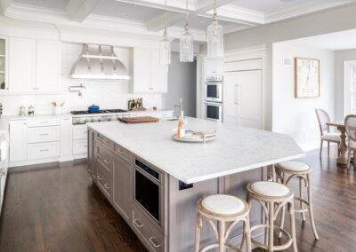 Woodworkers, Carpenters, Cabinets & Cabinetry
