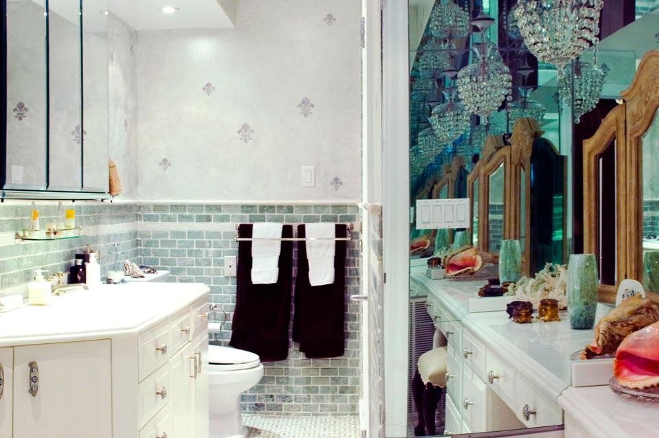 Interior Designers, Interior Decorators, Design-Build Firms, House Decorators